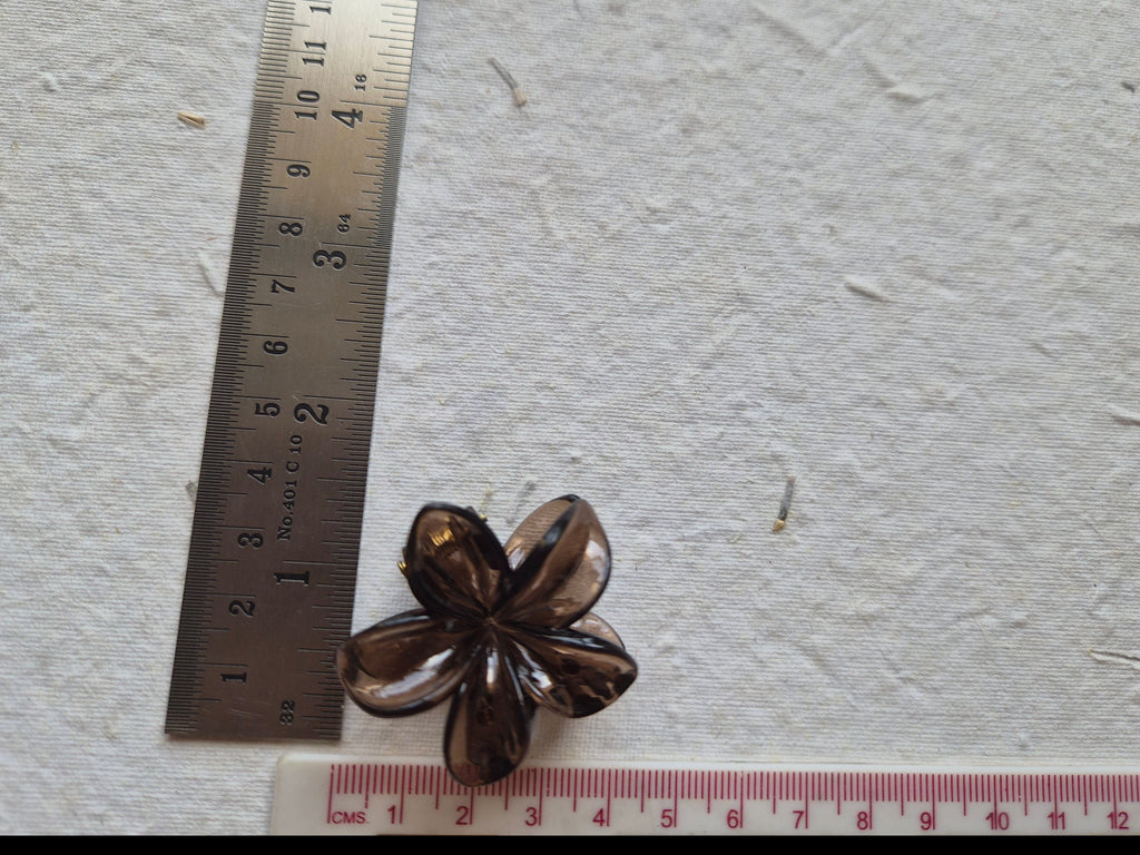 Small Glossy frangipani hairclip(Set of 2)