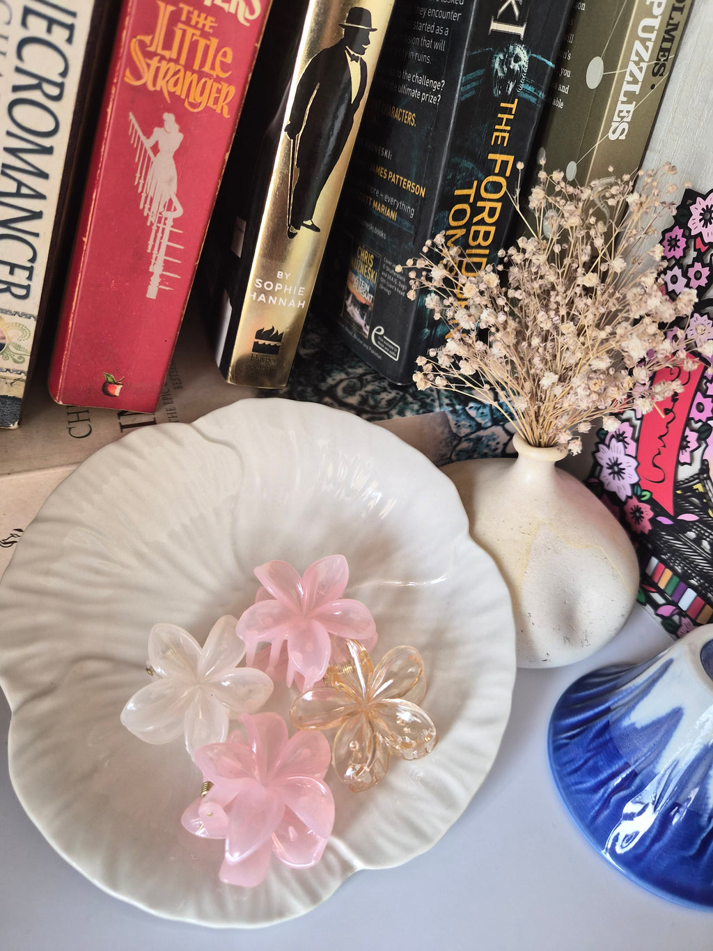 Small Glossy frangipani hairclip(Set of 2)